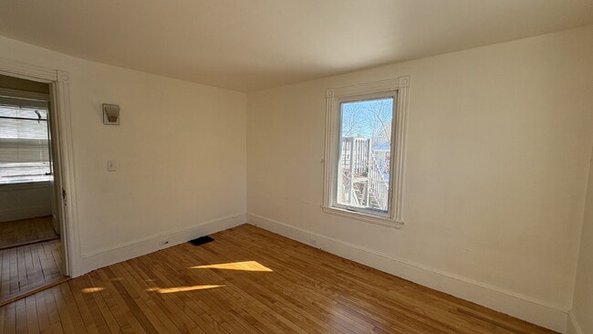 670 Main St in Westbrook, ME - Building Photo - Building Photo