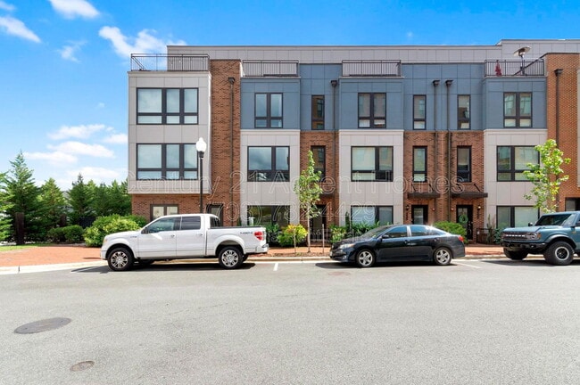 402 Stabler Ln