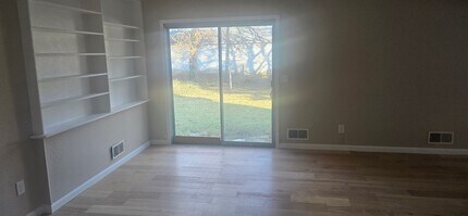 1308 N Westhaven Rd in Toledo, OH - Building Photo - Building Photo