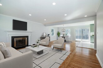 80 Nelson Ave in Harrison, NY - Building Photo - Building Photo