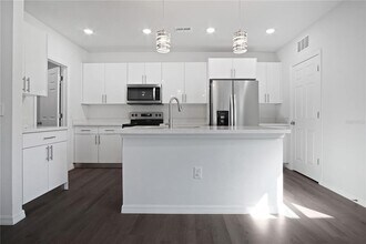 1311 Hillsborough Ln in Poinciana, FL - Building Photo - Building Photo