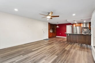 836 Ronda Sevilla in Laguna Woods, CA - Building Photo - Building Photo