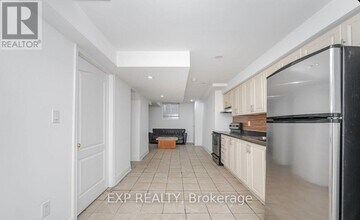 46 Kershaw St in Brampton, ON - Building Photo - Building Photo