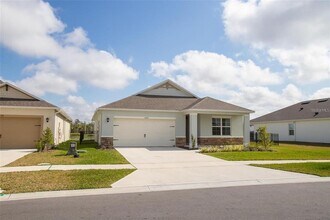 5062 Foxglove Cir in Lakeland, FL - Building Photo - Building Photo