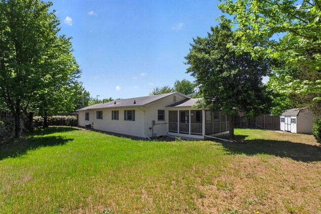 21909 Pegg Rd in Lexington Park, MD - Building Photo - Building Photo