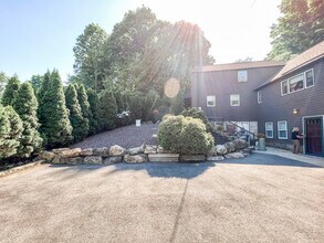 4 Shawsheen Rd in Andover, MA - Building Photo - Building Photo