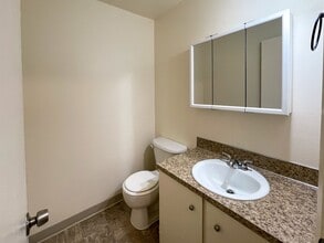 #299 JANEWOOD WEST in Portland, OR - Foto de edificio - Interior Photo