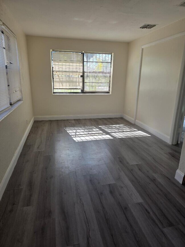 91 NE 2nd Ave in Deerfield Beach, FL - Building Photo - Building Photo