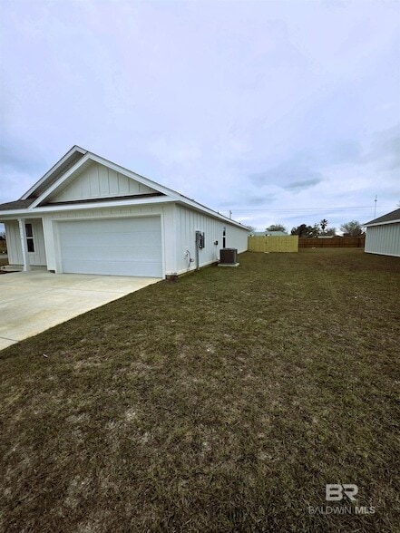 16136 Furlong Lp in Foley, AL - Building Photo - Building Photo