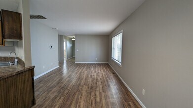 1604 Milburn Ave in Toledo, OH - Building Photo - Building Photo
