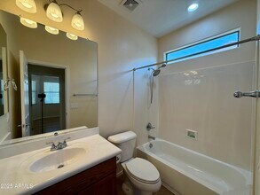 42723 N 43rd Dr in Phoenix, AZ - Building Photo - Building Photo