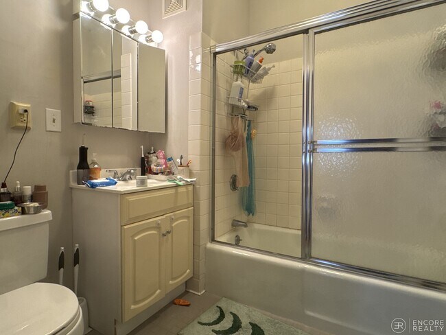 property at 11 Stearns Rd