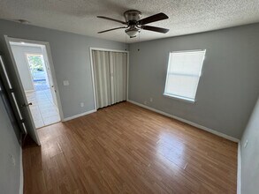 809 Bentley St in Orlando, FL - Building Photo - Building Photo