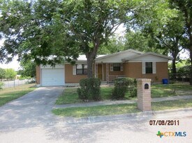 501 Bond St in Copperas Cove, TX - Building Photo