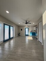 1706 W Jean St, Unit #2 in Tampa, FL - Building Photo
