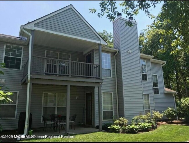 property at 429 Hancock Pl