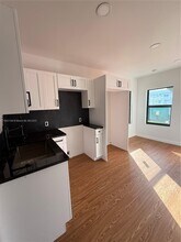516 NW 2nd St in Homestead, FL - Building Photo - Building Photo