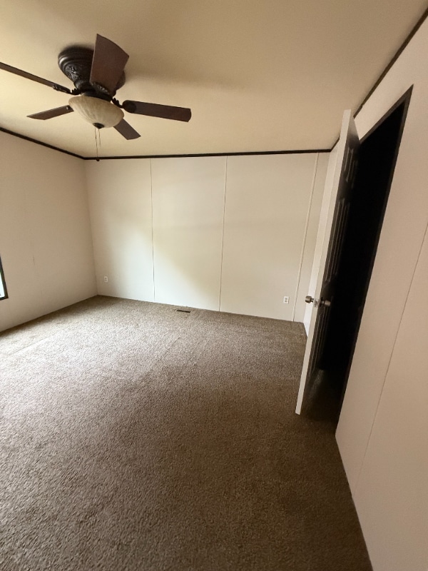 367 Parker Lake Dr in Oxford, MI - Building Photo - Building Photo