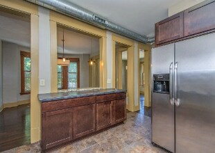 641 19th St in Des Moines, IA - Building Photo - Building Photo