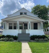 2757 Gardner Ave in Berkley, MI - Building Photo