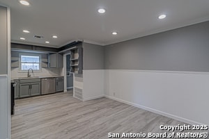 326 Renee Dr in Converse, TX - Building Photo - Building Photo