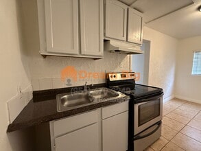 14653 Washington Dr in Fontana, CA - Building Photo - Building Photo