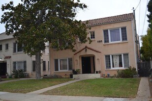 1160 N Raymond Ave, Unit 1 in Pasadena, CA - Building Photo