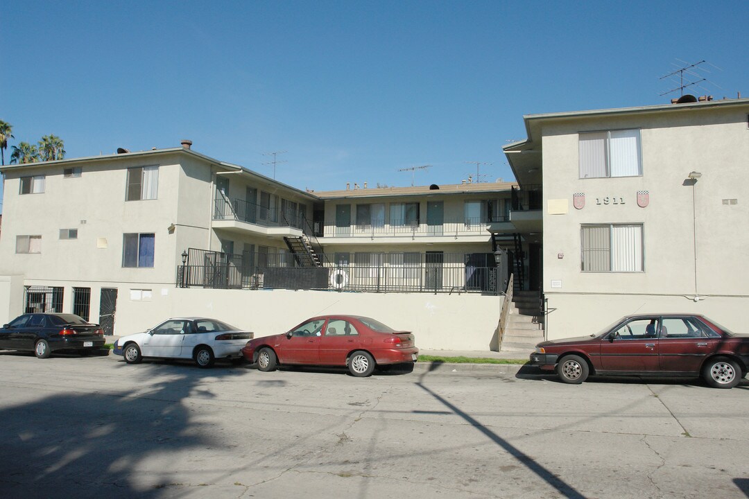Heather House Apartments in Los Angeles, CA - Foto de edificio