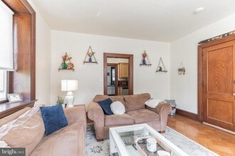 1320 Butler Pike in Conshohocken, PA - Building Photo - Building Photo