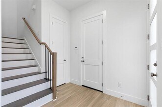 913 Bayonne St in Dallas, TX - Building Photo - Building Photo