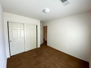 185 Sampson in Imperial, CA - Building Photo - Building Photo