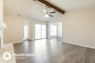 1613 Glencairn Ln in Lewisville, TX - Building Photo - Building Photo