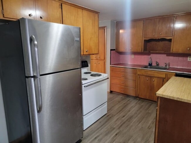 property at 311 E Fairview Ave