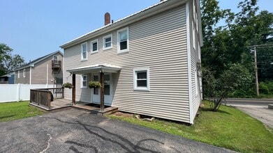 73-75-75 Buffumsville Rd in Somersworth, NH - Building Photo - Building Photo