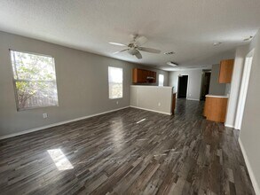 5013 Waterford Dr in Fort Worth, TX - Building Photo - Building Photo