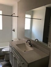 731 E Lowden St in Fort Worth, TX - Building Photo - Building Photo