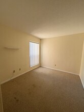 11 Mid Pines Cir in Palm Coast, FL - Building Photo - Building Photo