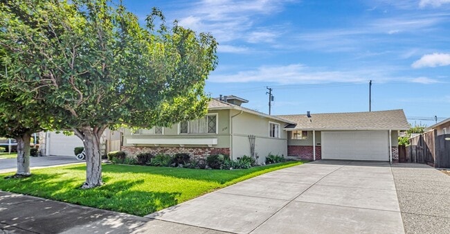 property at 2104 Xavier Ct