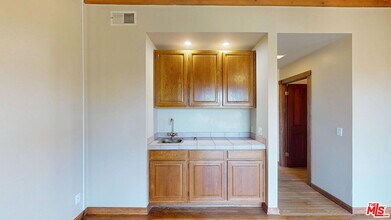 4339 Alhama Dr in Los Angeles, CA - Building Photo - Building Photo