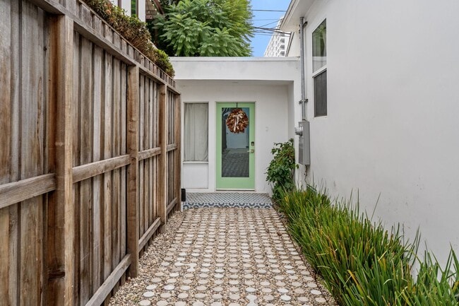 property at 2708-2710 2nd St