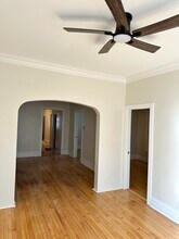 1628 N Central Park Ave, Unit 1ST FL in Chicago, IL - Building Photo - Building Photo