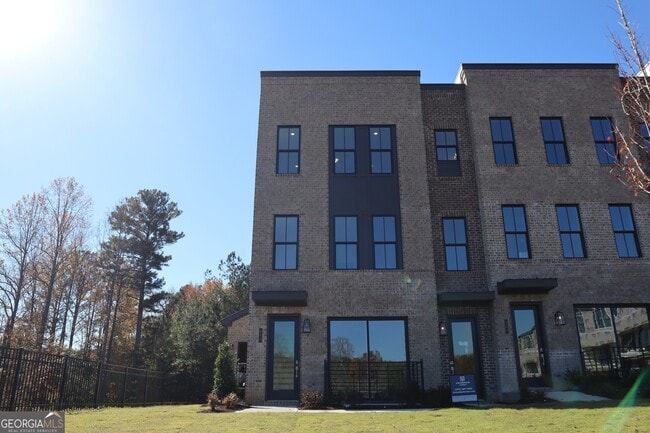 property at 692 Urban Grange Wy