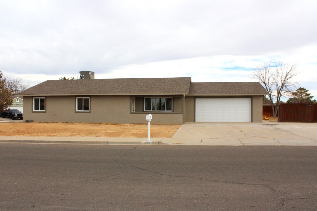 3502 N Buena Vis Ave in Farmington, NM - Building Photo