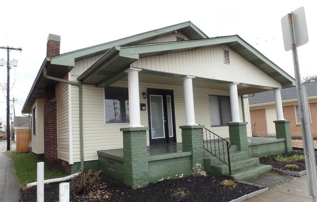 105 W 5th St in Corbin, KY - Foto de edificio