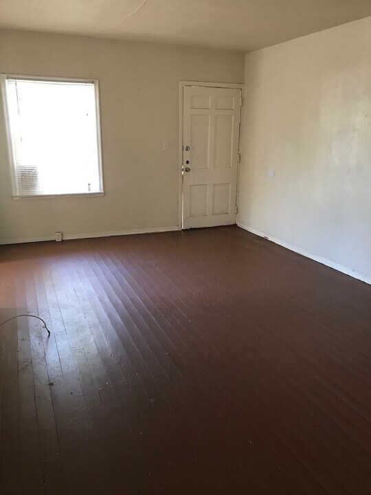 1229 E 55th St in Savannah, GA - Building Photo