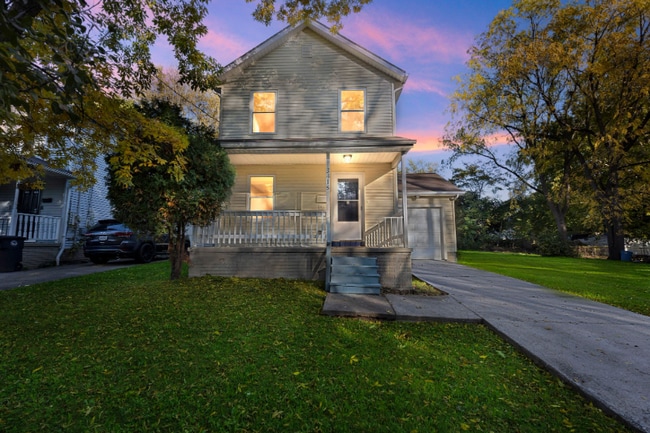 property at 3415 E 106th St