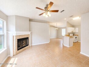 1281 Independence Dr in Orange Park, FL - Building Photo - Building Photo