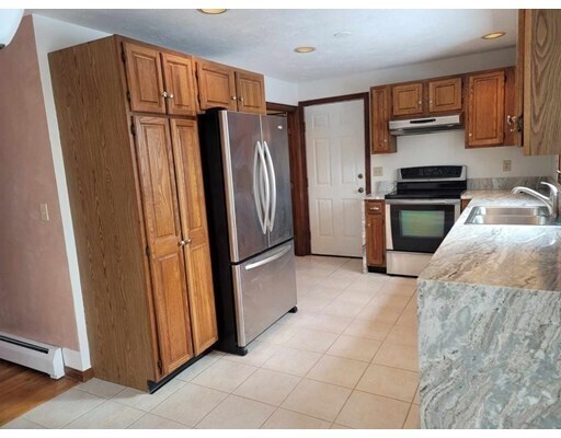 23 Tattan Farm Rd in Worcester, MA - Building Photo - Building Photo