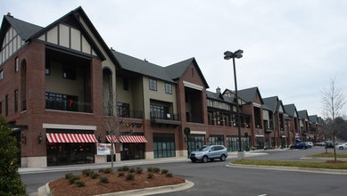 2800 Cahaba Village Plz in Mountain Brook, AL - Foto de edificio - Building Photo