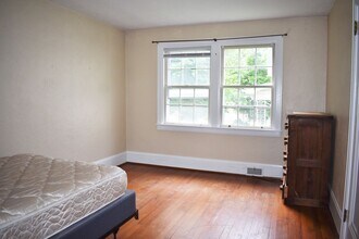 716 Wayne Ave in Indiana, PA - Building Photo - Building Photo